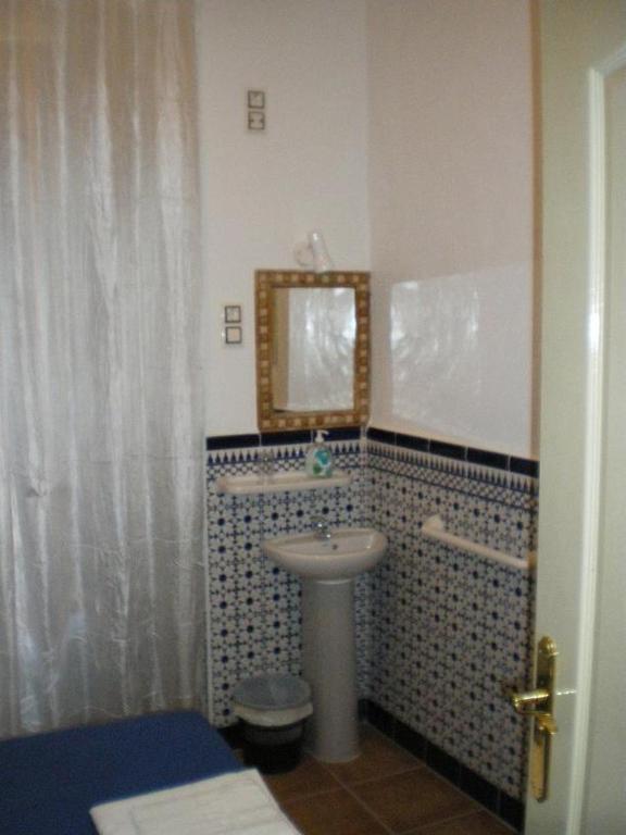 Generalife Apartment Seville Room photo